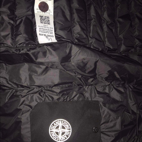 STONE ISLAND Black Down Loom Woven Puffer Jacket